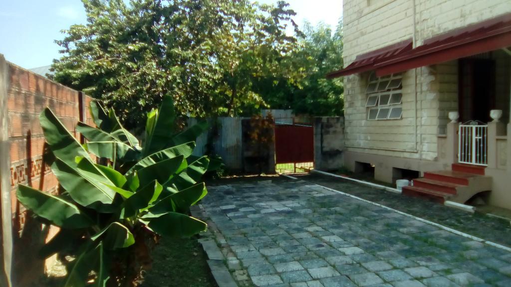 Robert'S Guest House Port of Spain Exterior foto