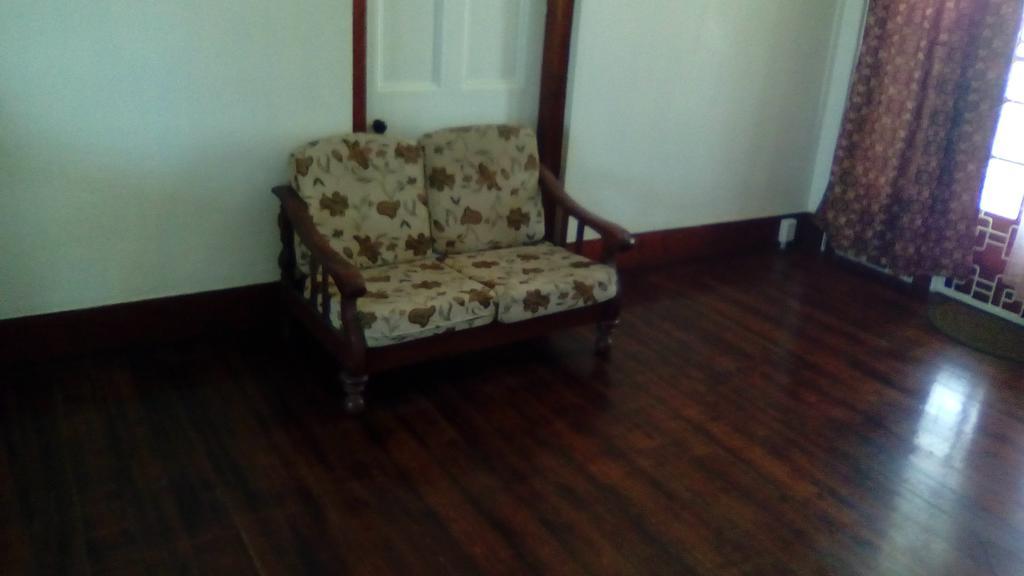 Robert'S Guest House Port of Spain Exterior foto